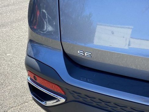 Used 2025 Volkswagen Taos SE w/ Panoramic Sunroof Package image 33