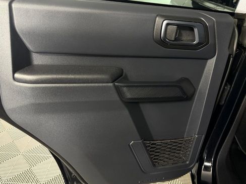 Used 2025 Ford Bronco Big Bend image 25