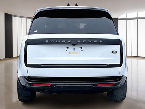 Used 2023 Land Rover Range Rover SE image 5