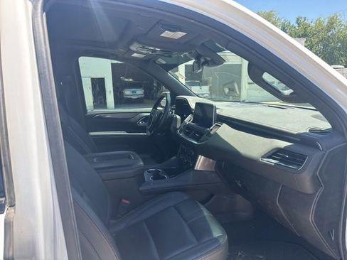 Used 2024 Chevrolet Tahoe RST AWD/4WD image 5
