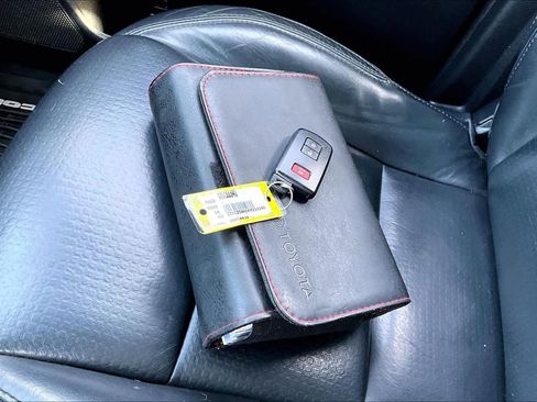 Used 2019 Toyota Tacoma TRD Sport image 15