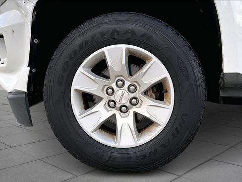 Used 2015 GMC Canyon SLE w/ SLE Convenience Package image 10