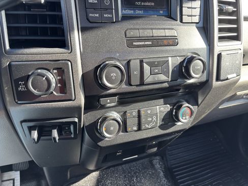 Used 2018 Ford F250 XL w/ Power Equipment Group image 18