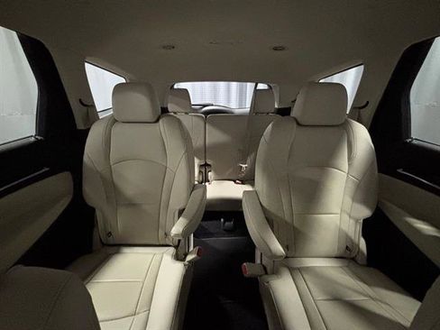 Certified 2023 Buick Enclave Essence w/ Sport Touring Edition image 18