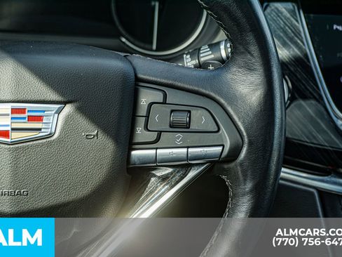 Used 2023 Cadillac XT6 Premium Luxury AWD/4WD image 35