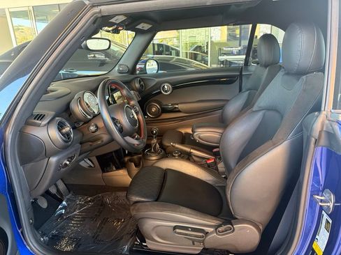 Used 2019 MINI Cooper S w/ Storage Package FWD image 23