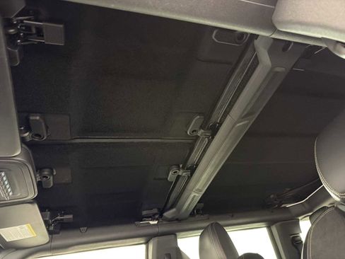 Used 2024 Ford Bronco Raptor w/ Interior Carbon Fiber Pack 6 image 70