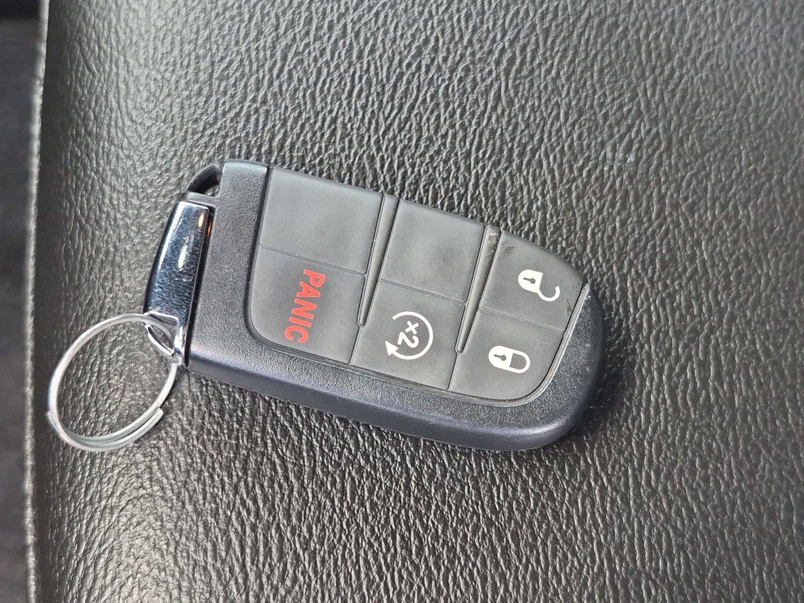 Used 2025 Jeep Compass Limited AWD/4WD image 29