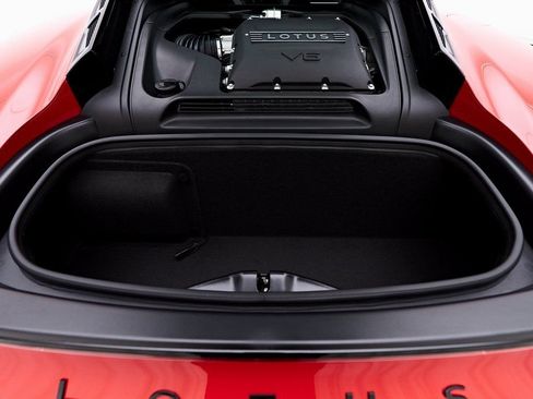 Used 2025 Lotus Emira RWD image 25
