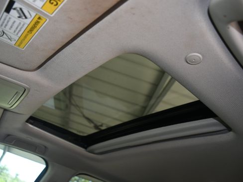 Used 2023 Honda CR-V EX image 7
