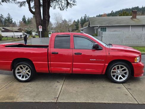 Used 2005 Dodge Ram 1500 Truck Base 4dr Quad Cab RWD SB image 4