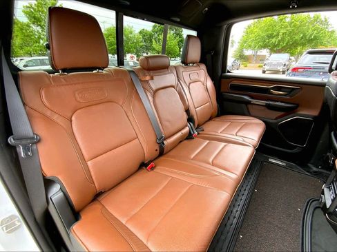 Used 2023 RAM 1500 Limited AWD/4WD image 19