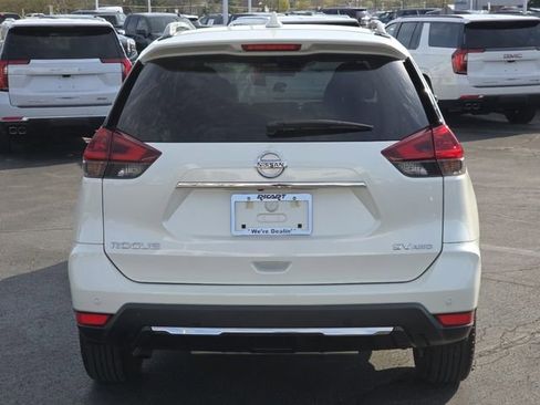 Used 2020 Nissan Rogue SV AWD/4WD image 19