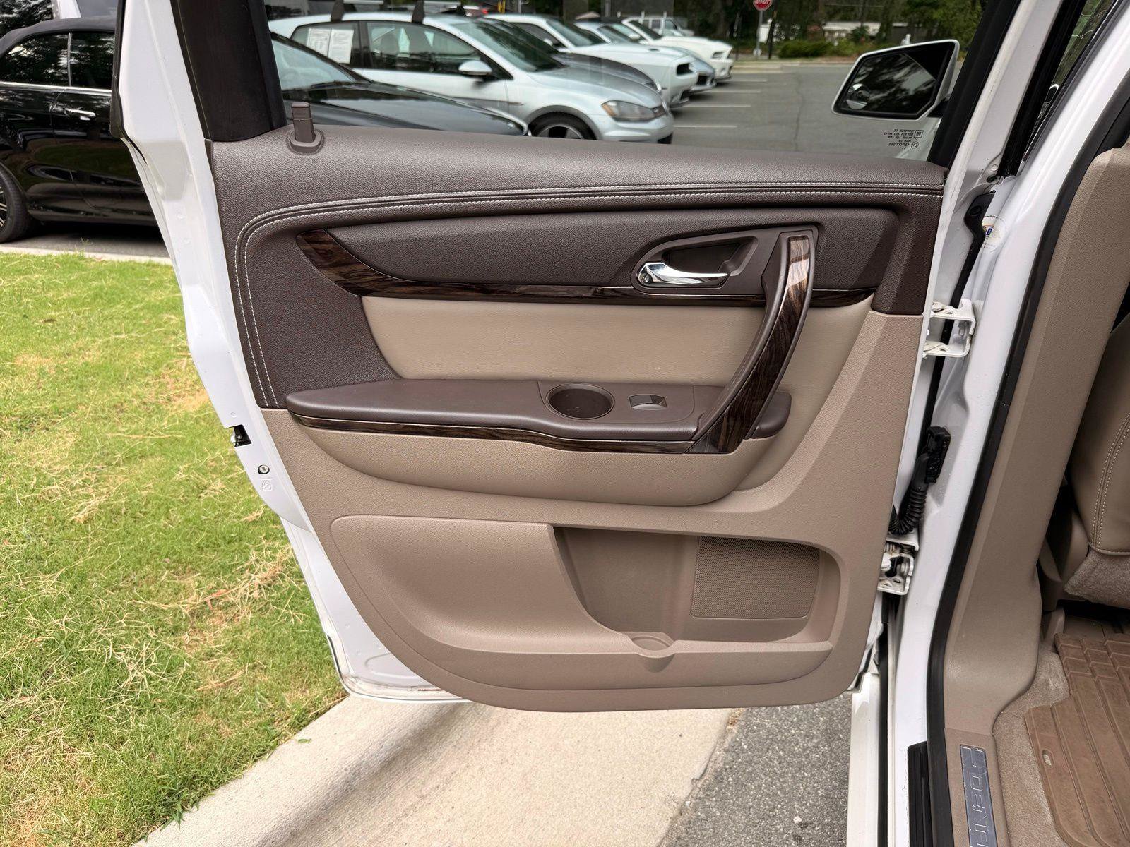 Used 2016 GMC Acadia Denali AWD/4WD image 35