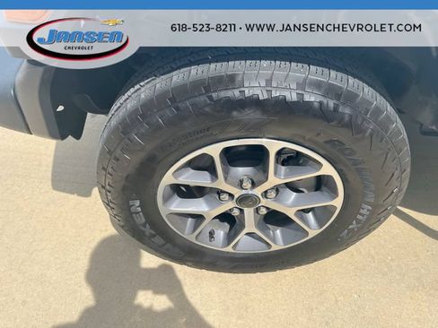 Used 2024 Jeep Wrangler Unlimited Sport AWD/4WD image 32