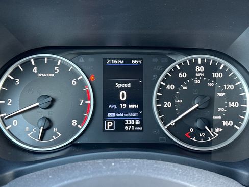 Used 2025 Nissan Sentra S image 20