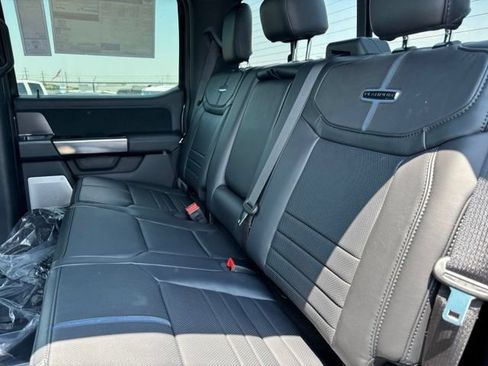 New 2026 Ford F250 Platinum w/ FX4 Off-Road Package AWD/4WD image 15