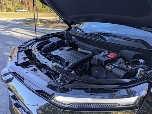 New 2026 Chevrolet Equinox ACTIV w/ Convenience Package III image 38