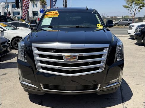 Used 2019 Cadillac Escalade ESV Premium Luxury AWD/4WD image 2