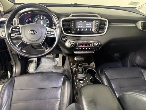 Used 2020 Kia Sorento EX AWD/4WD image 11