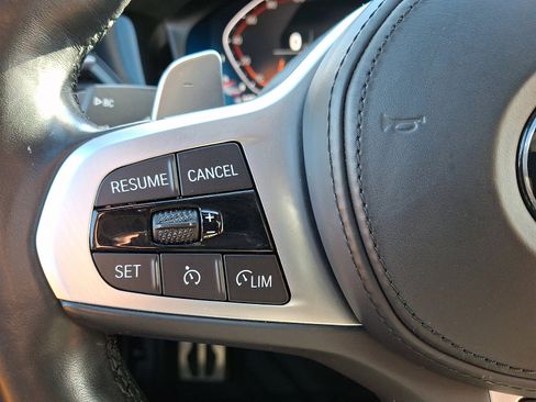 Used 2022 BMW 330i xDrive Sedan w/ M Sport Package image 22