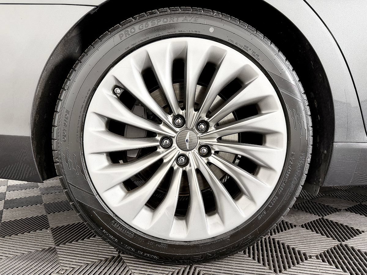 Used 2019 Genesis G90 3.3T Premium AWD/4WD image 26