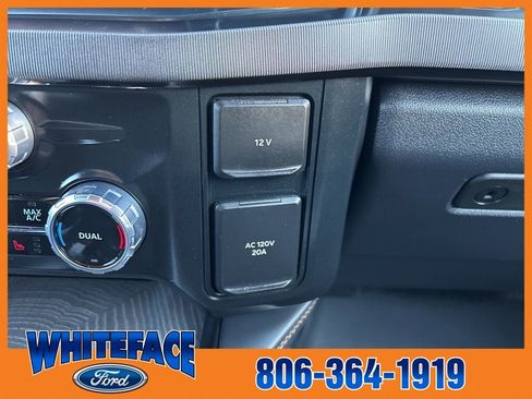 Used 2023 Ford F350 Platinum w/ FX4 Off-Road Package image 29