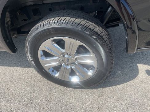 Used 2020 Ford F150 Lariat w/ Equipment Group 502A Luxury image 22