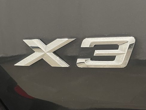 Used 2019 BMW X3 xDrive30i w/ Driving Assistance Package AWD/4WD image 24