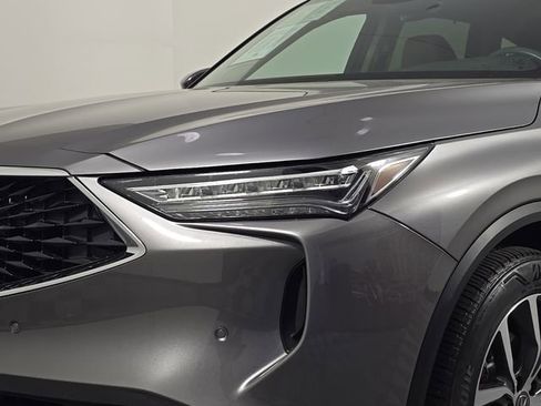 Used 2024 Acura MDX SH-AWD w/ Technology Package image 12