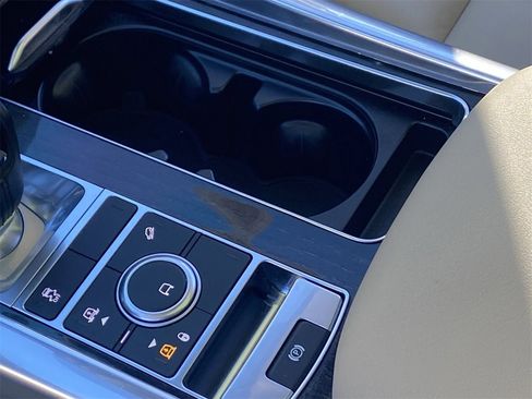 Used 2021 Land Rover Range Rover Sport SE image 31