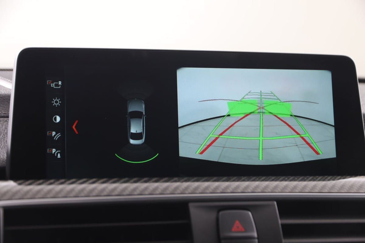Used 2018 BMW M4 Coupe RWD image 11