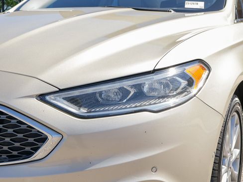 Certified 2018 Ford Fusion Energi Platinum FWD image 14