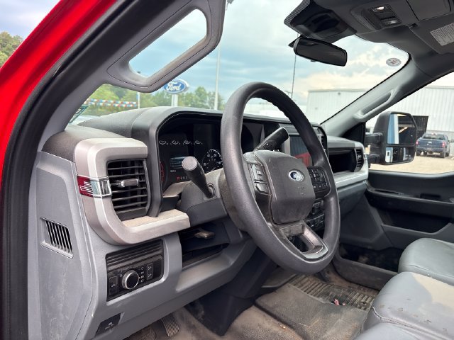 Used 2026 Ford F250 XL w/ Snow Plow Prep Package AWD/4WD image 7