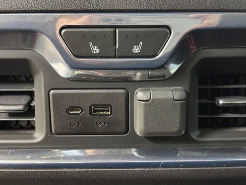 Used 2021 GMC Sierra 1500 Denali AWD/4WD image 22