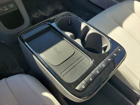 New 2026 Hyundai Ioniq 5 Limited image 22