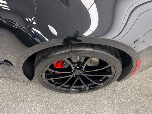 Used 2019 Chevrolet Corvette Grand Sport w/ Carbon Flash Badge Package RWD image 28
