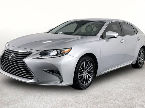 Used 2017 Lexus ES 350 w/ Luxury Package FWD image 15