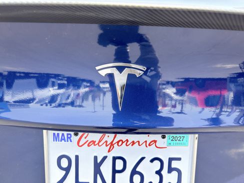 Used 2021 Tesla Model 3 Long Range AWD/4WD image 35