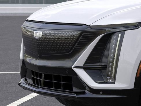 New 2025 Cadillac Lyriq Sport image 44