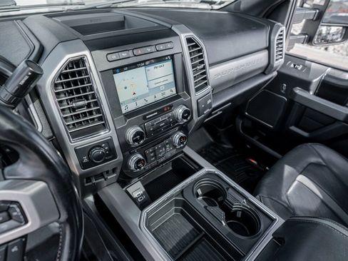 Used 2018 Ford F250 Platinum w/ Platinum Ultimate Package image 41