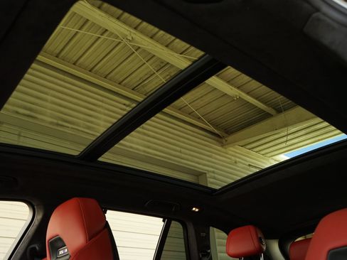 Used 2022 BMW X5 M w/ Executive Package AWD/4WD image 19