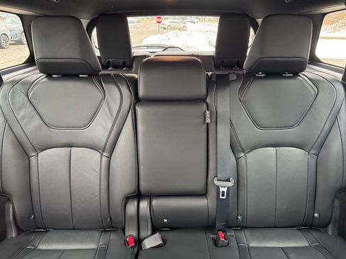 Used 2025 INFINITI QX60 Luxe w/ Black Edition image 26