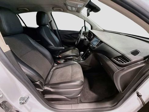 Certified 2017 Buick Encore Preferred FWD image 24