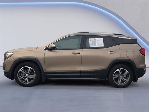 Used 2018 GMC Terrain SLT w/ Preferred Package image 2