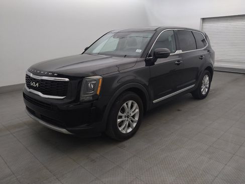 Used 2022 Kia Telluride LX FWD image 2