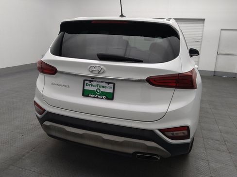 Used 2019 Hyundai Santa Fe SE image 7