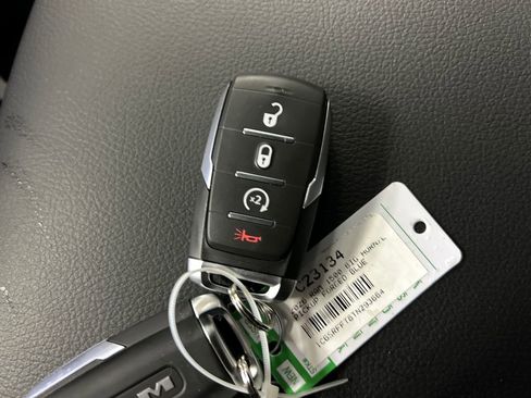 New 2026 RAM 1500 4x4 Crew Cab image 20