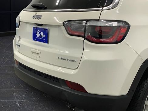 Used 2018 Jeep Compass Limited w/ Navigation Group image 33