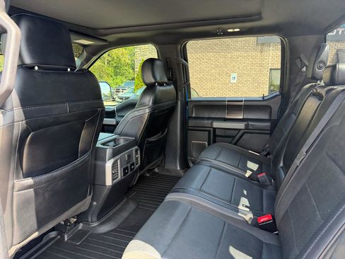 Used 2019 Ford F150 Raptor w/ Equipment Group 802A Luxury AWD/4WD image 16